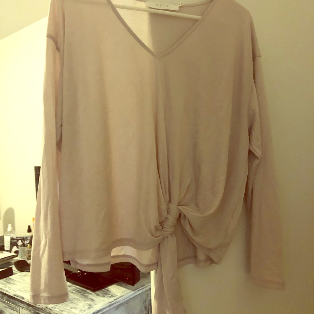 Women’s knot tie knit lavender top